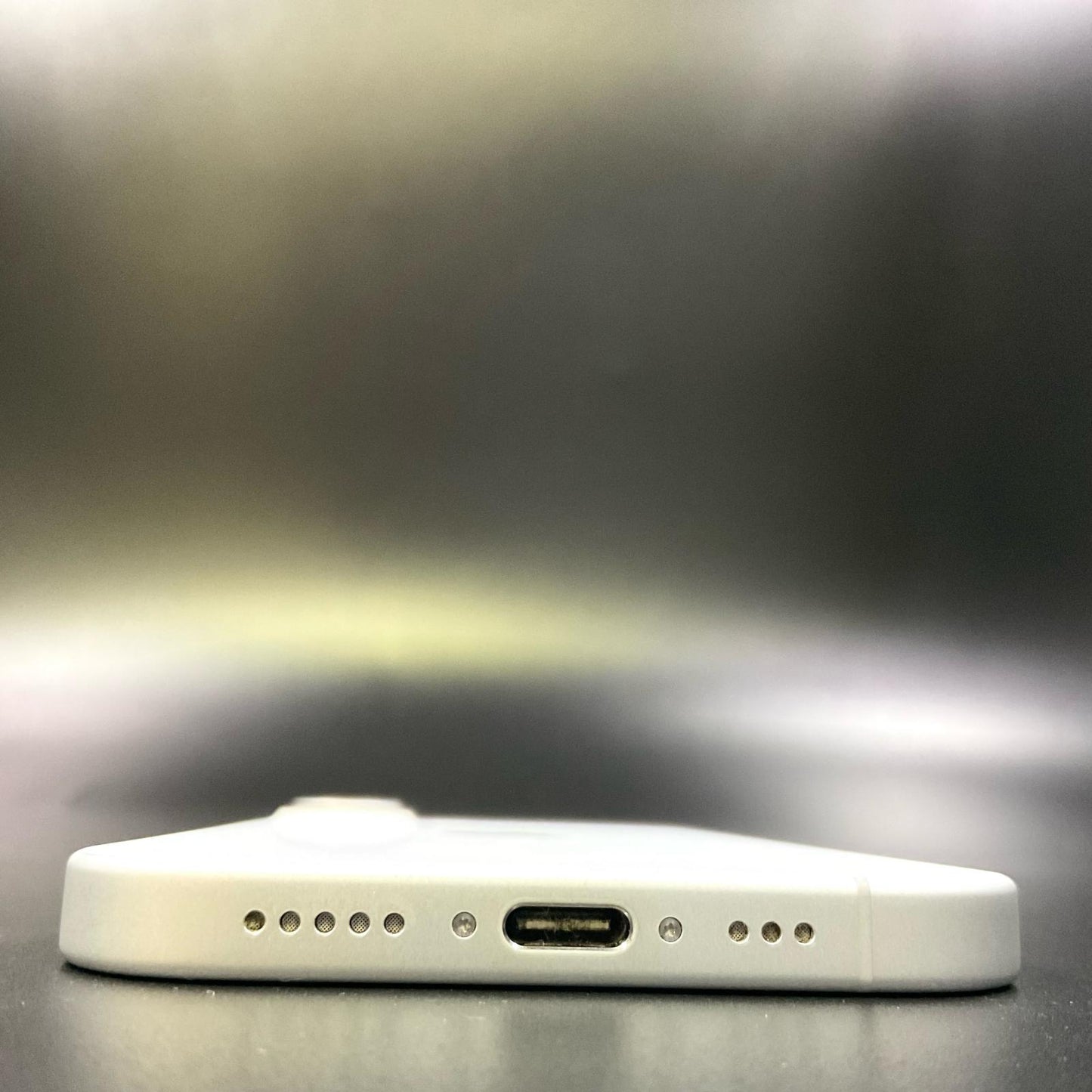 【全額返金保証】【最速発送】Apple iPhone iPhone 16 256GB ホワイト SIMフリー 動作確認済 91%