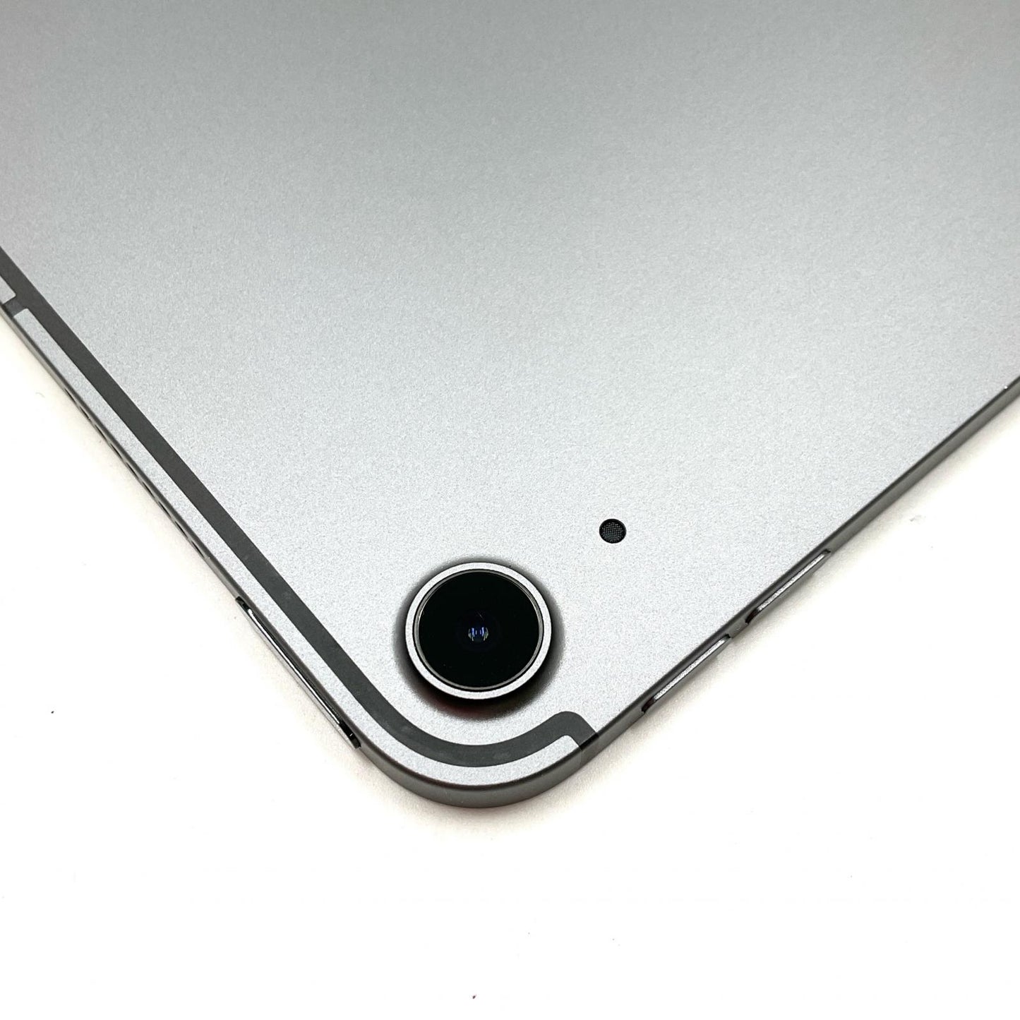 【全額返金保証】【最速発送】Apple iPad Air 10.9インチ 第5世代 64GB スペースグレイ WiFi+Cellular au 白ロム 動作確認済