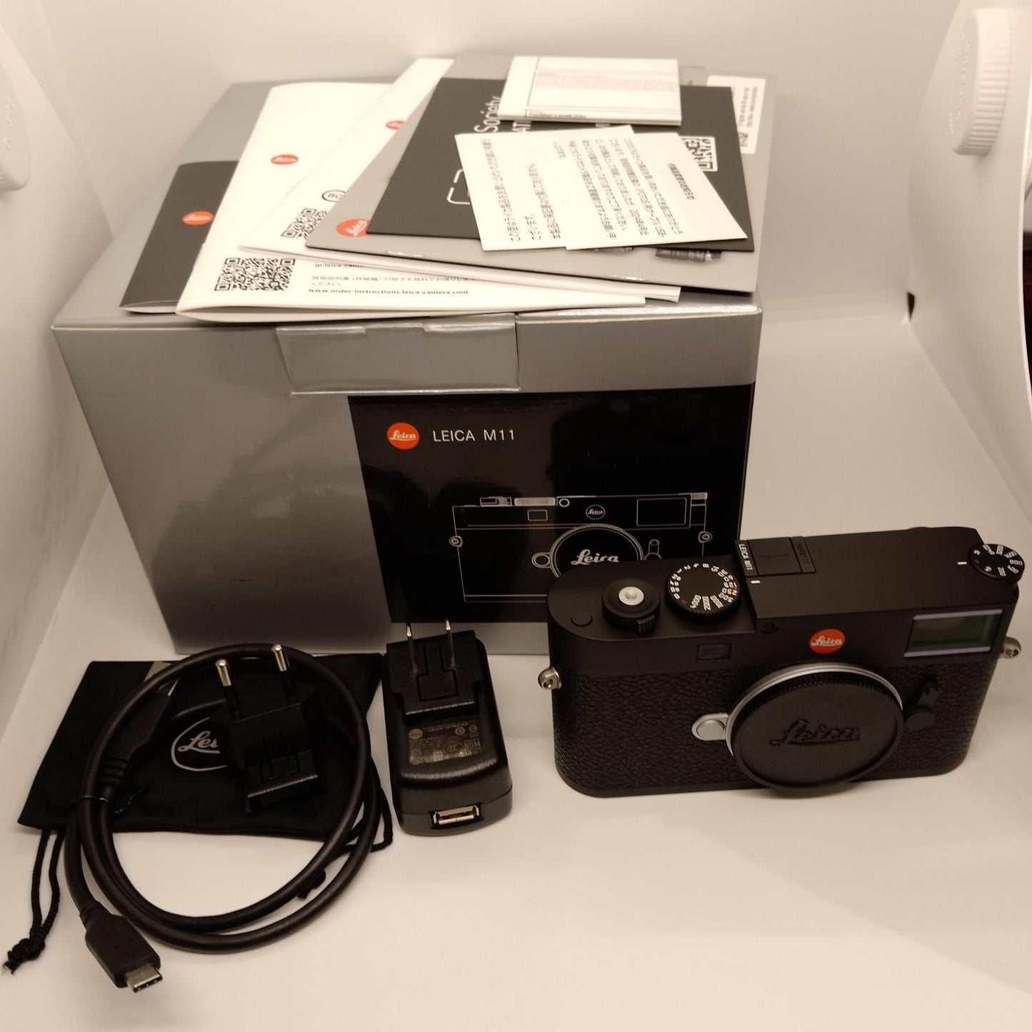 【全額返金保証】【最速発送】Leica デジタル一眼 Ｍ11 ブラック・ペイント 20202 ブラック 美品 動作確認済