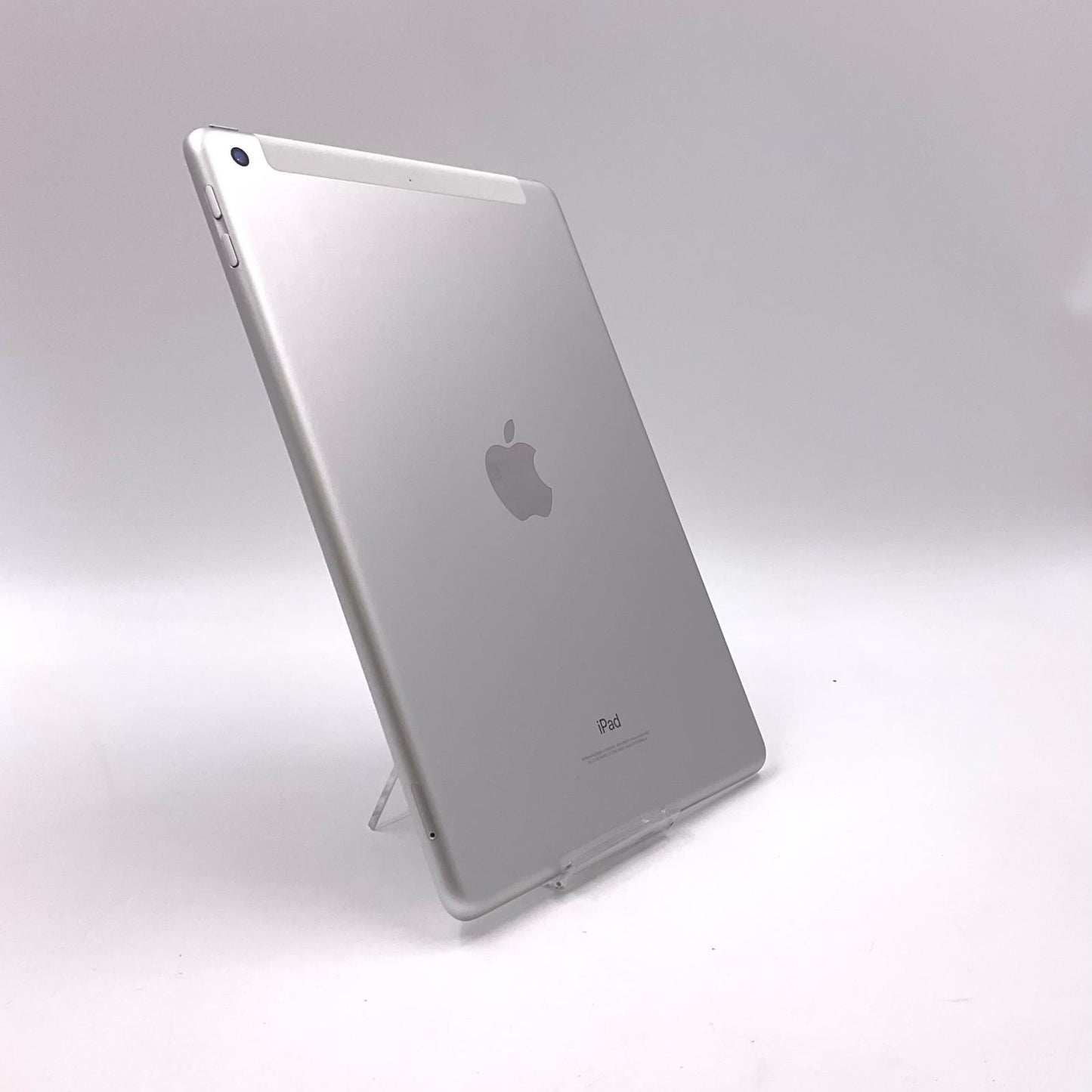 【全額返金保証】【最速発送】Apple iPad iPad 9.7インチ 第5世代 32GB シルバー WiFi+Cellular Softbank 白ロム 美品 動作確認済