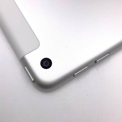 【全額返金保証】【最速発送】Apple iPad iPad 9.7インチ 第5世代 32GB シルバー WiFi+Cellular Softbank 白ロム 美品 動作確認済