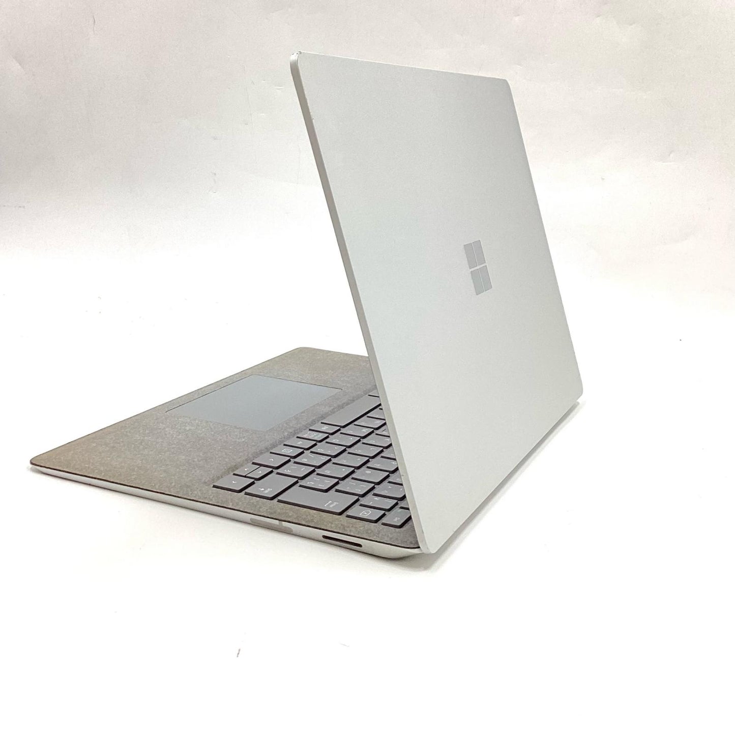 【全額返金保証】【最速発送】Microsoft Surface Laptop 1769 Intel(R) Core(TM) i5-7200U CPU @ 2.50GHz 4GB SSD 128GB 動作確認済