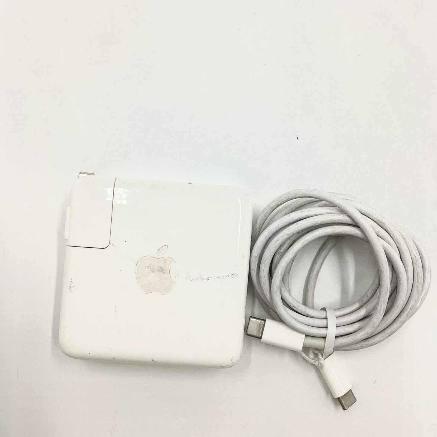 【全額返金保証】【最速発送】Apple MacBook Pro 13.3インチ 2018 2.3GHz クアッドコア Intel Core i5 8GB SSD 256GB スペースグレイ 動作確認済