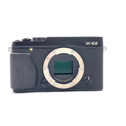 【全額返金保証】【最速発送】FUJIFILM デジタル一眼 X-E2 ボディ ブラック 美品 動作確認済
