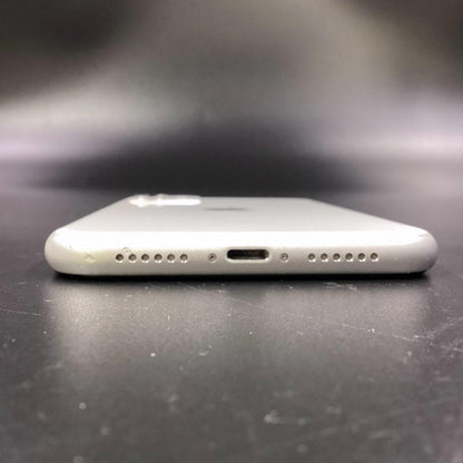 【全額返金保証】【最速発送】Apple iPhone iPhone 11 64GB ホワイト Softbank 白ロム 動作確認済 83%