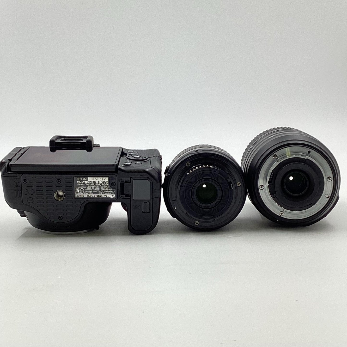 【全額返金保証】【最速発送】Nikon デジタル一眼 D5500 ダブルズームキット ブラック 動作確認済