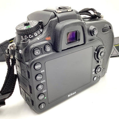 【全額返金保証】【最速発送】Nikon デジタル一眼 D7200 ボディ ブラック 美品 動作確認済