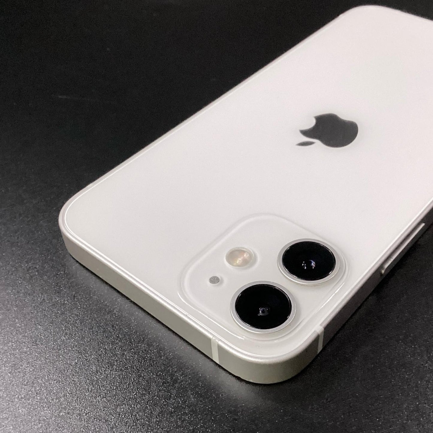 【全額返金保証】【最速発送】Apple iPhone iPhone 12 mini 128GB ホワイト Softbank 白ロム 動作確認済 78%