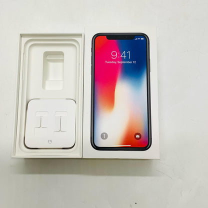 【全額返金保証】【最速発送】Apple iPhone iPhone X 64GB スペースグレイ docomo 白ロム 動作確認済 80%