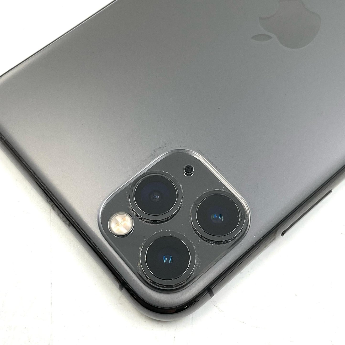 【全額返金保証】【最速発送】Apple iPhone iPhone 11 Pro Max 256GB スペースグレイ Softbank 動作確認済 72%