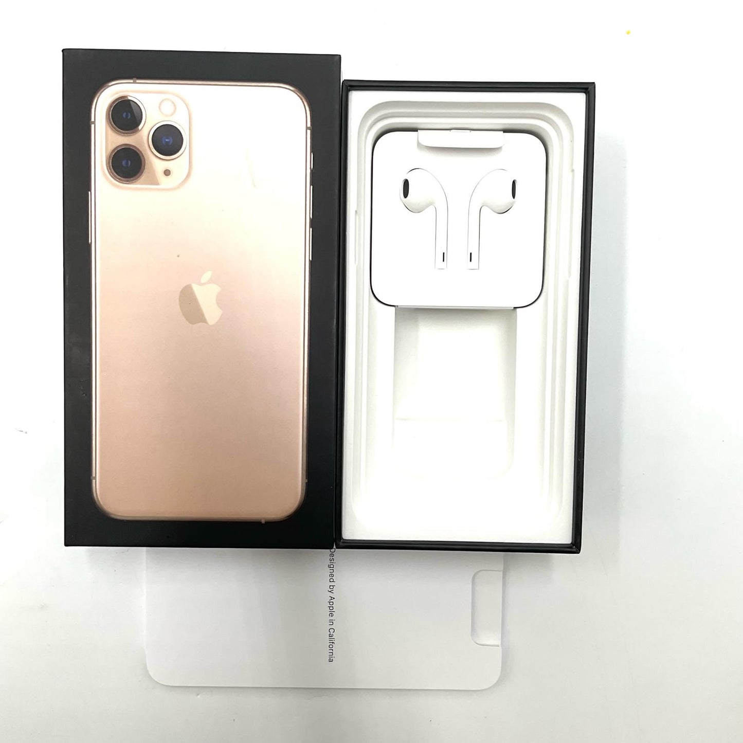 【全額返金保証】【最速発送】Apple iPhone iPhone 11 Pro 256GB ゴールド Softbank SIMフリー 白ロム 動作確認済 77%
