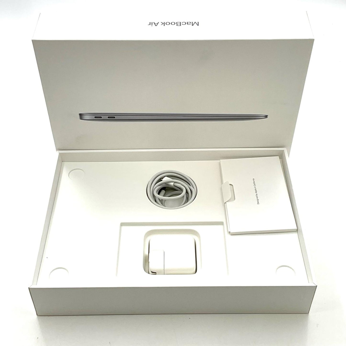 【全額返金保証】【最速発送】Apple MacBook Air 13インチ 2020 Apple M1 8GB SSD 256GB スペースグレイ 100% 美品 動作確認済