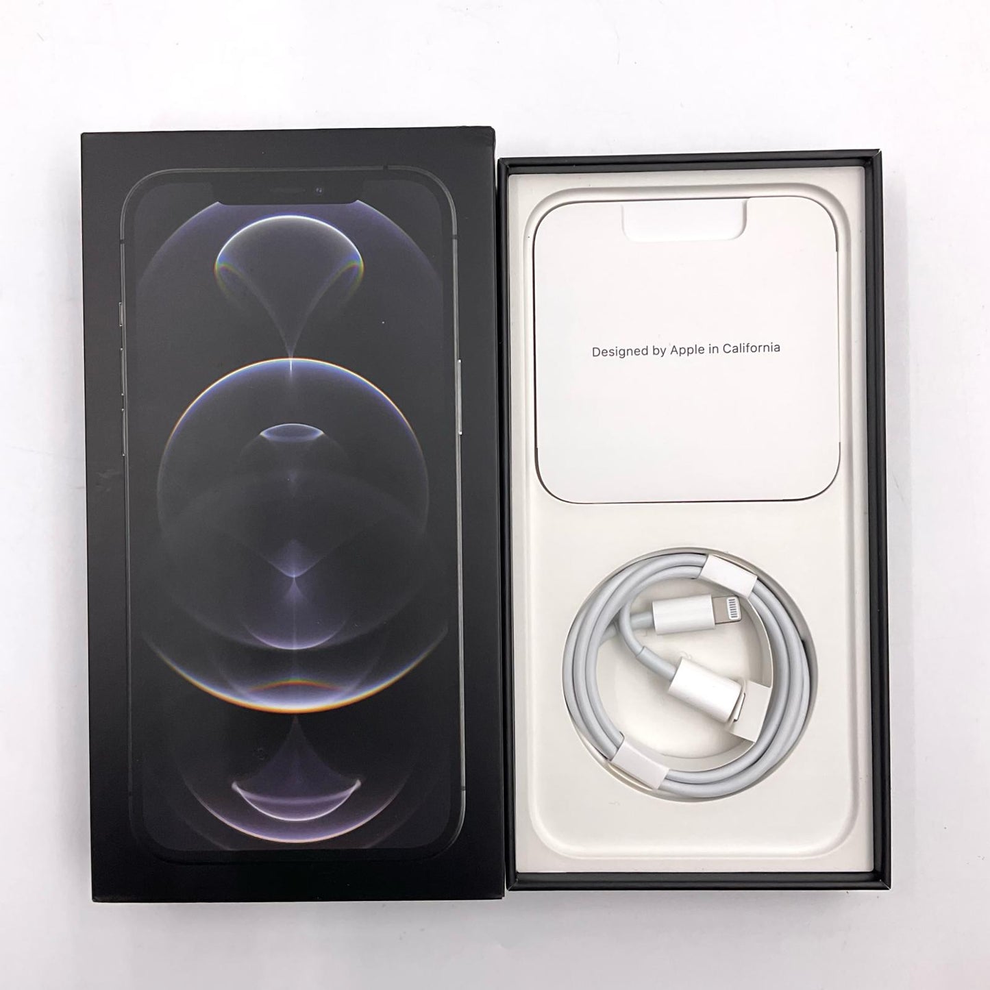【全額返金保証】【最速発送】Apple iPhone iPhone 12 Pro Max 256GB グラファイト au 白ロム 動作確認済 85%