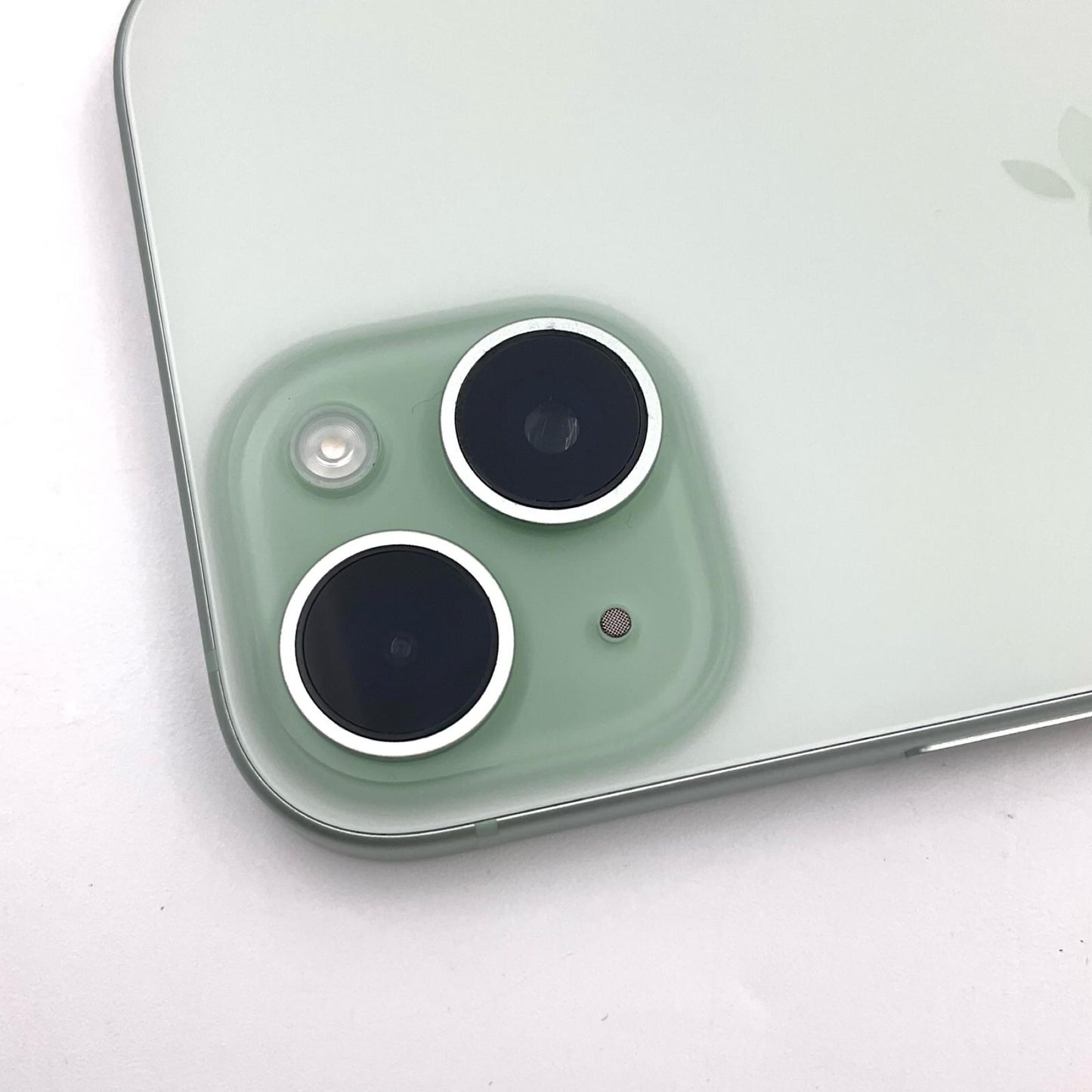 【全額返金保証】【最速発送】Apple iPhone iPhone 15 256GB グリーン SIMフリー 白ロム 美品 動作確認済 86%