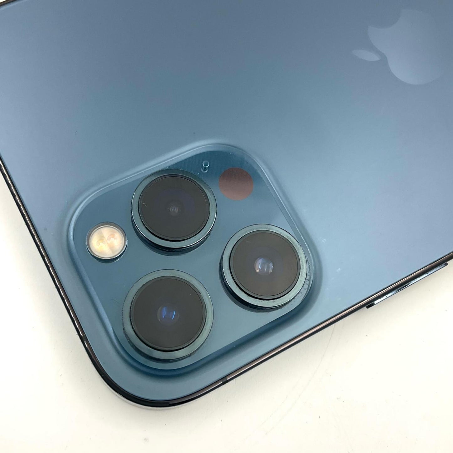 【全額返金保証】【最速発送】Apple iPhone iPhone 12 Pro Max 128GB パシフィックブルー docomo 白ロム 動作確認済 79%