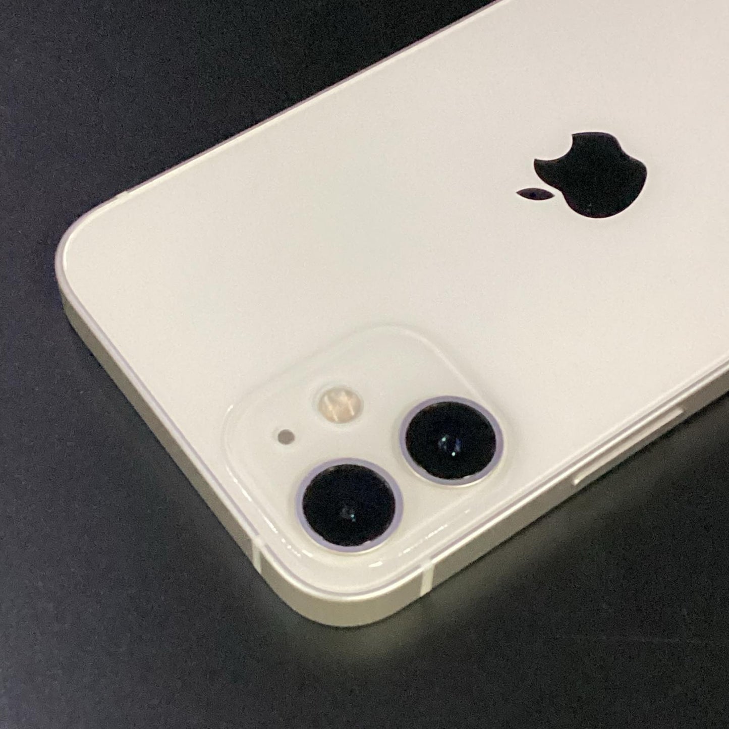 【全額返金保証】【最速発送】Apple iPhone iPhone 12 mini 64GB ホワイト docomo 白ロム 動作確認済 79%