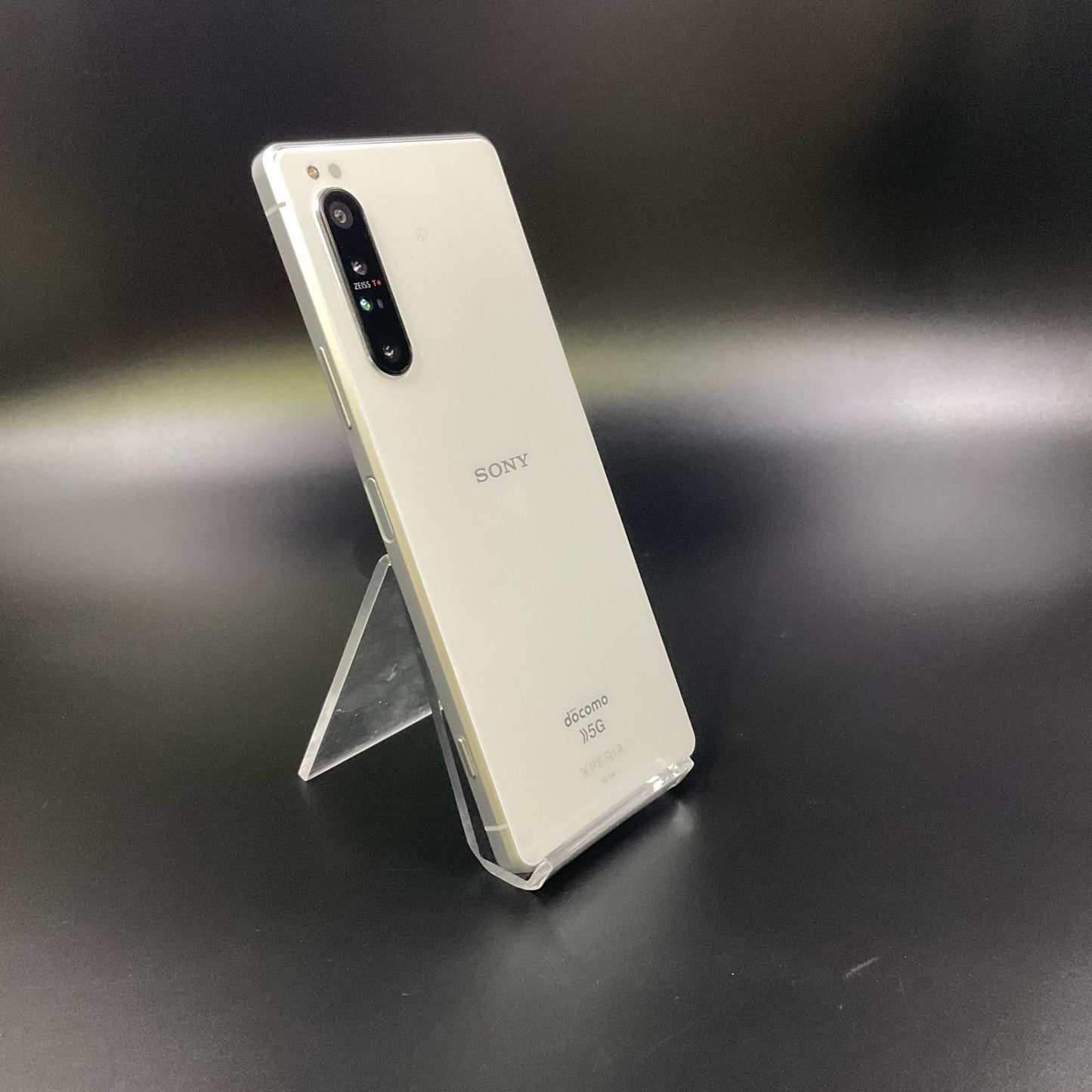 【全額返金保証】【最速発送】Sony Xperia 1 II 128GB ホワイト docomo SO-51A 白ロム 動作確認済