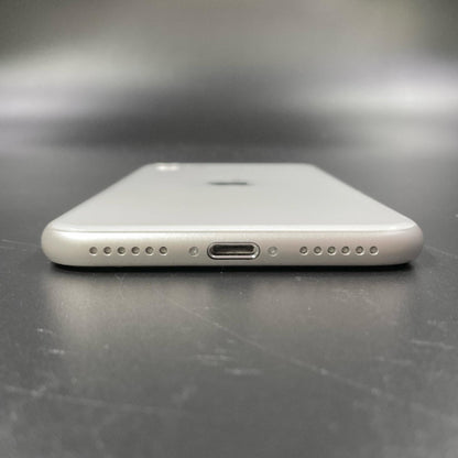 【最速発送】Apple iPhone iPhone SE（第3世代） 64GB スターライト Softbank【難有】 84%
