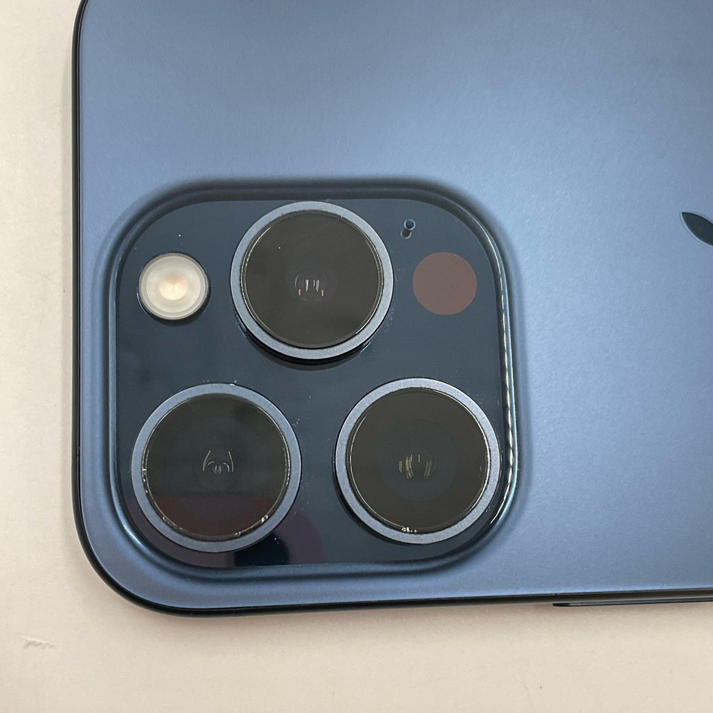 【全額返金保証】【最速発送】Apple iPhone iPhone 15 Pro 512GB ブルーチタニウム SIMフリー 白ロム 動作確認済 88%