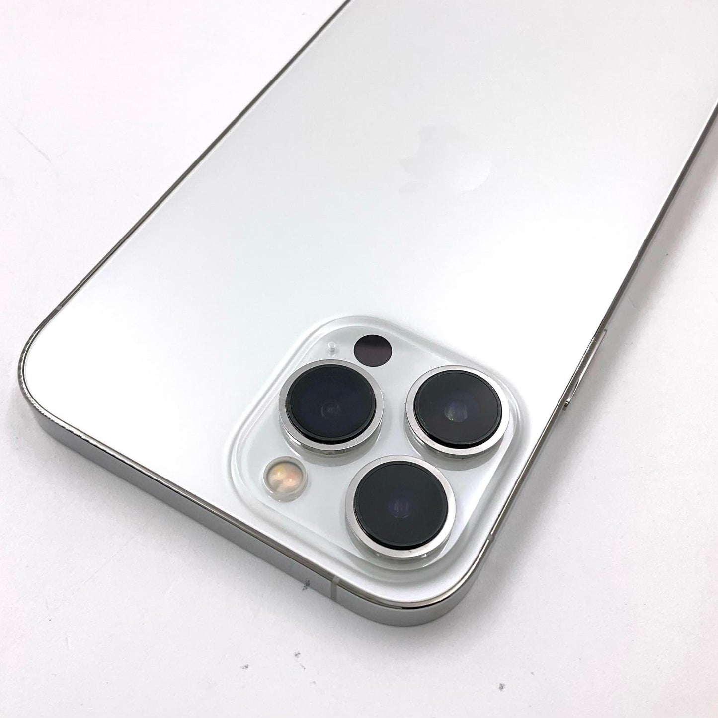 【全額返金保証】【最速発送】Apple iPhone iPhone Pro Max 13 Pro Max 128GB シルバー 楽天モバイル 白ロム 動作確認済 81%