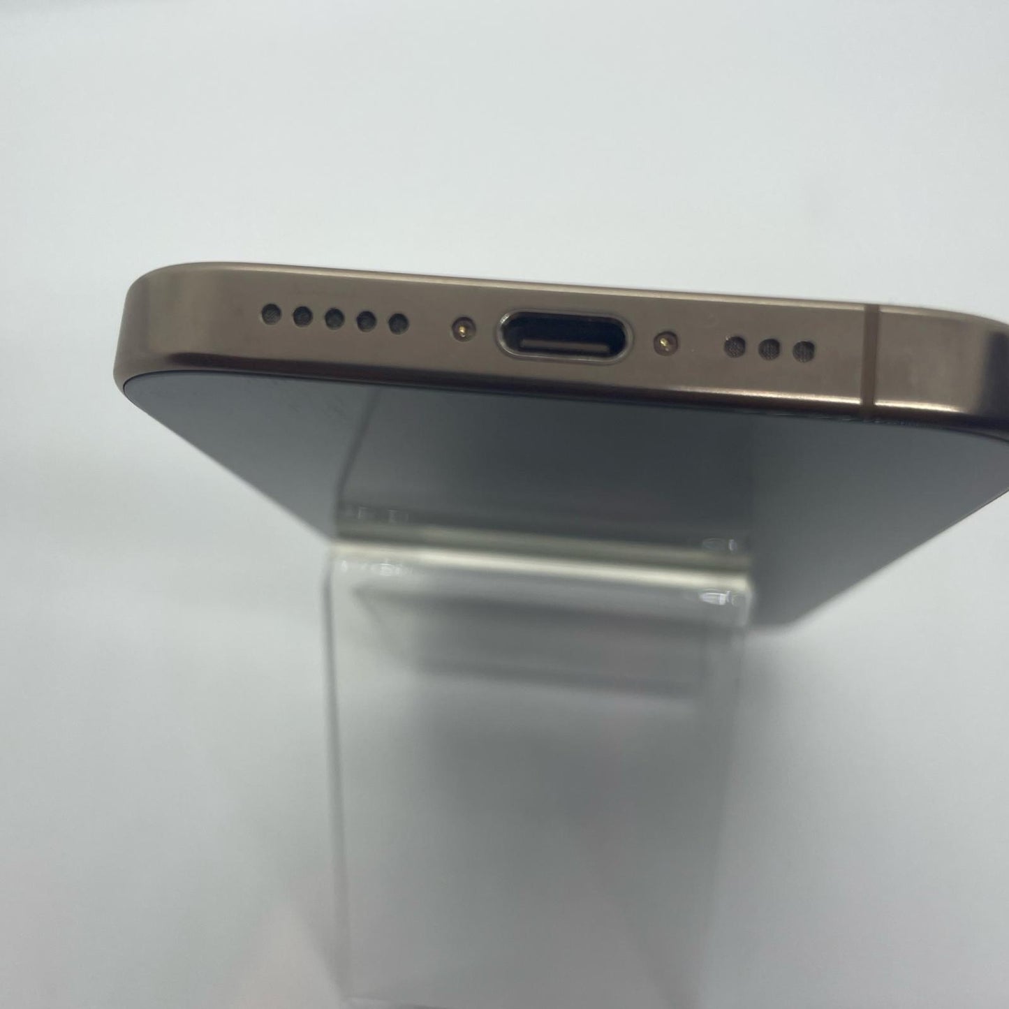 【全額返金保証】【最速発送】Apple iPhone iPhone Pro 16 Pro 256GB デザートチタニウム SIMフリー 超美品 動作確認済 98%