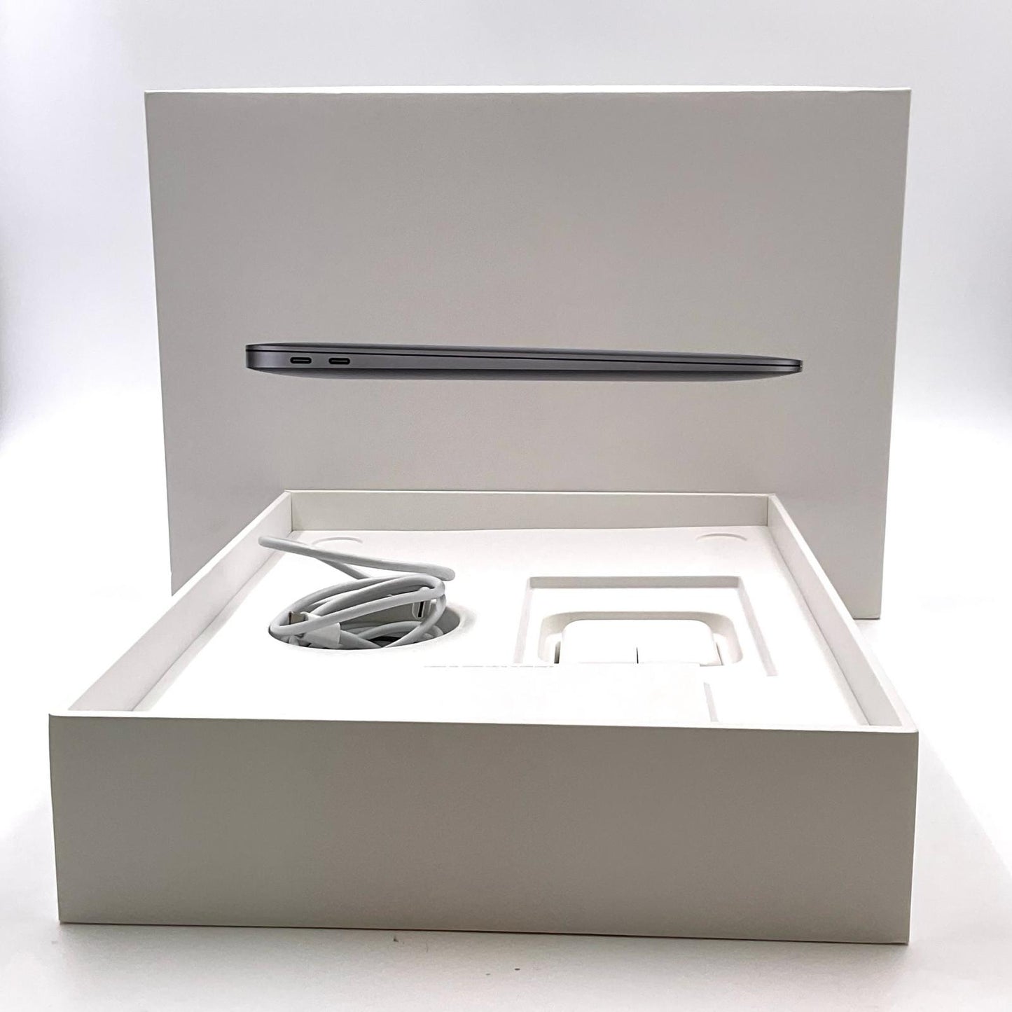 【全額返金保証】【最速発送】Apple MacBook Air 13インチ 2020 Apple M1 8GB SSD 256GB スペースグレイ 100% 動作確認済