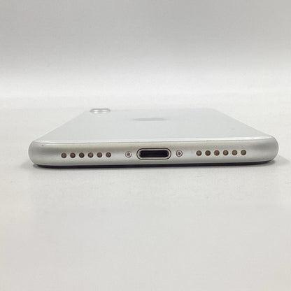 【全額返金保証】【最速発送】Apple iPhone iPhone SE（第2世代） 64GB ホワイト au 白ロム 動作確認済 72%