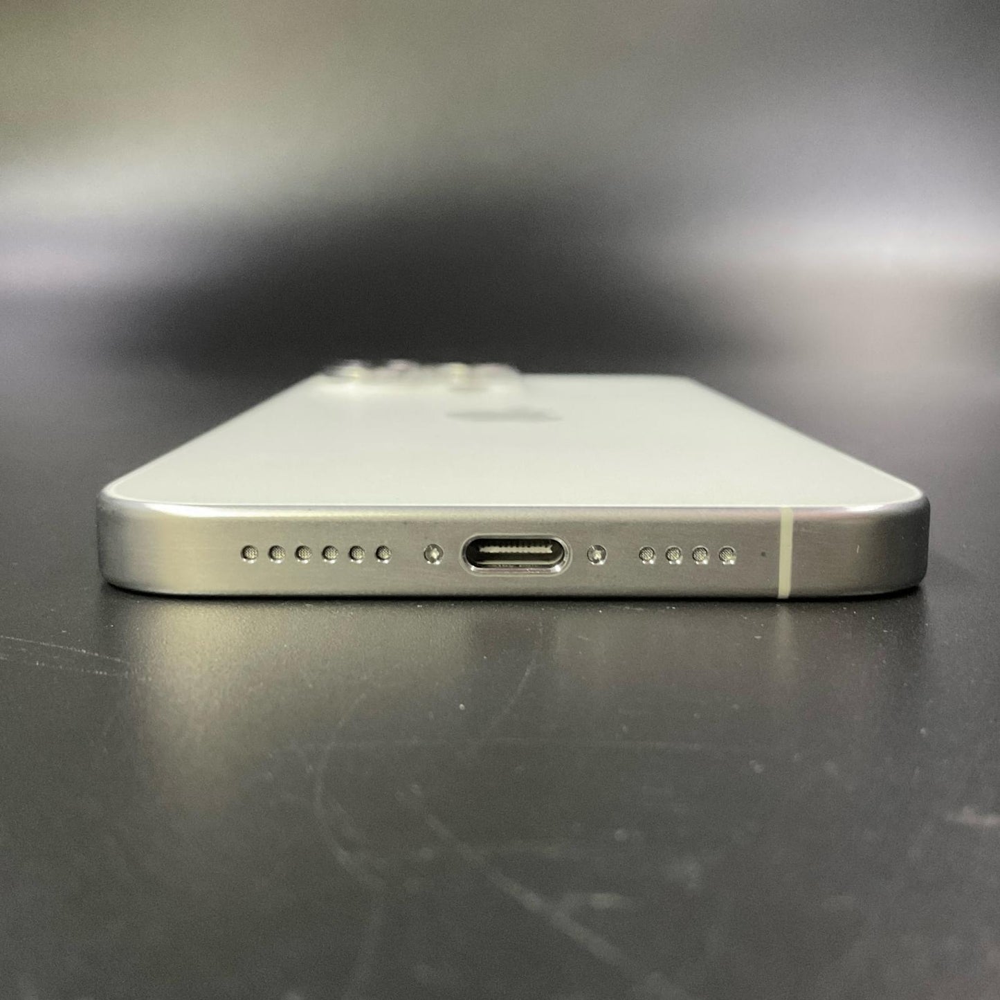 【全額返金保証】【最速発送】Apple iPhone iPhone 15 Pro Max 256GB ホワイトチタニウム SIMフリー 白ロム 美品 動作確認済 87%