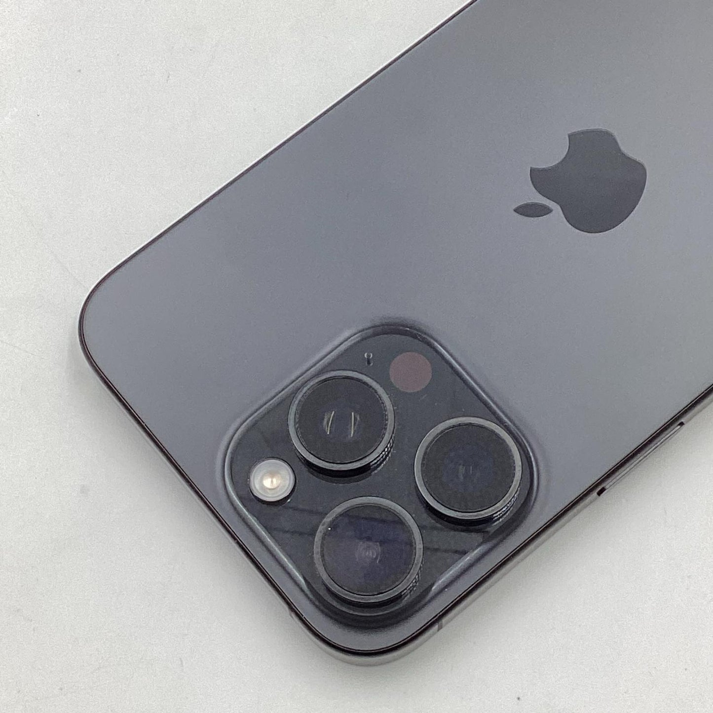 【全額返金保証】【最速発送】Apple iPhone iPhone 15 Pro Max 256GB ブラックチタニウム docomo 白ロム 美品 動作確認済 92%