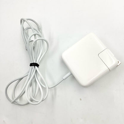 【全額返金保証】【最速発送】Apple MacBook Air 13.3インチ 2017 1.8GHz デュアルコア Intel Core i5 8GB SSD 256GB シルバー 動作確認済