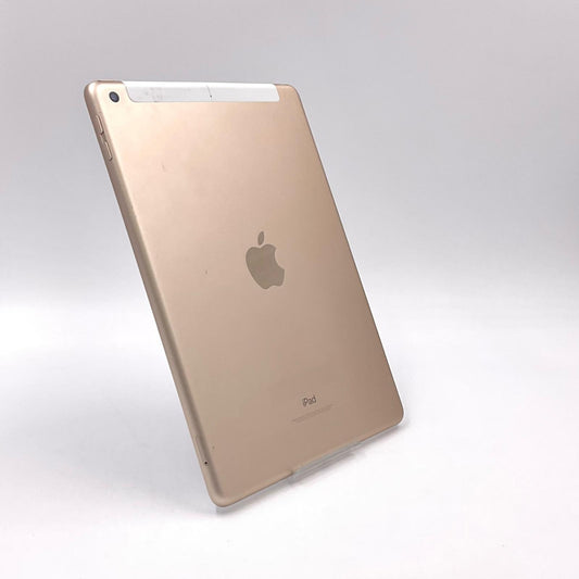 【全額返金保証】【最速発送】Apple iPad iPad 9.7インチ 第5世代 32GB ゴールド WiFi+Cellular docomo 白ロム 動作確認済