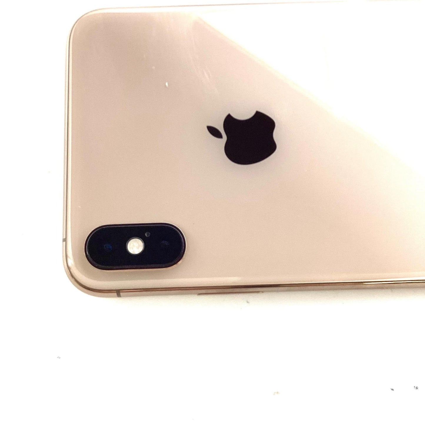 【全額返金保証】【最速発送】Apple iPhone iPhone XS Max 64GB ゴールド au SIMフリー 白ロム 動作確認済 77%