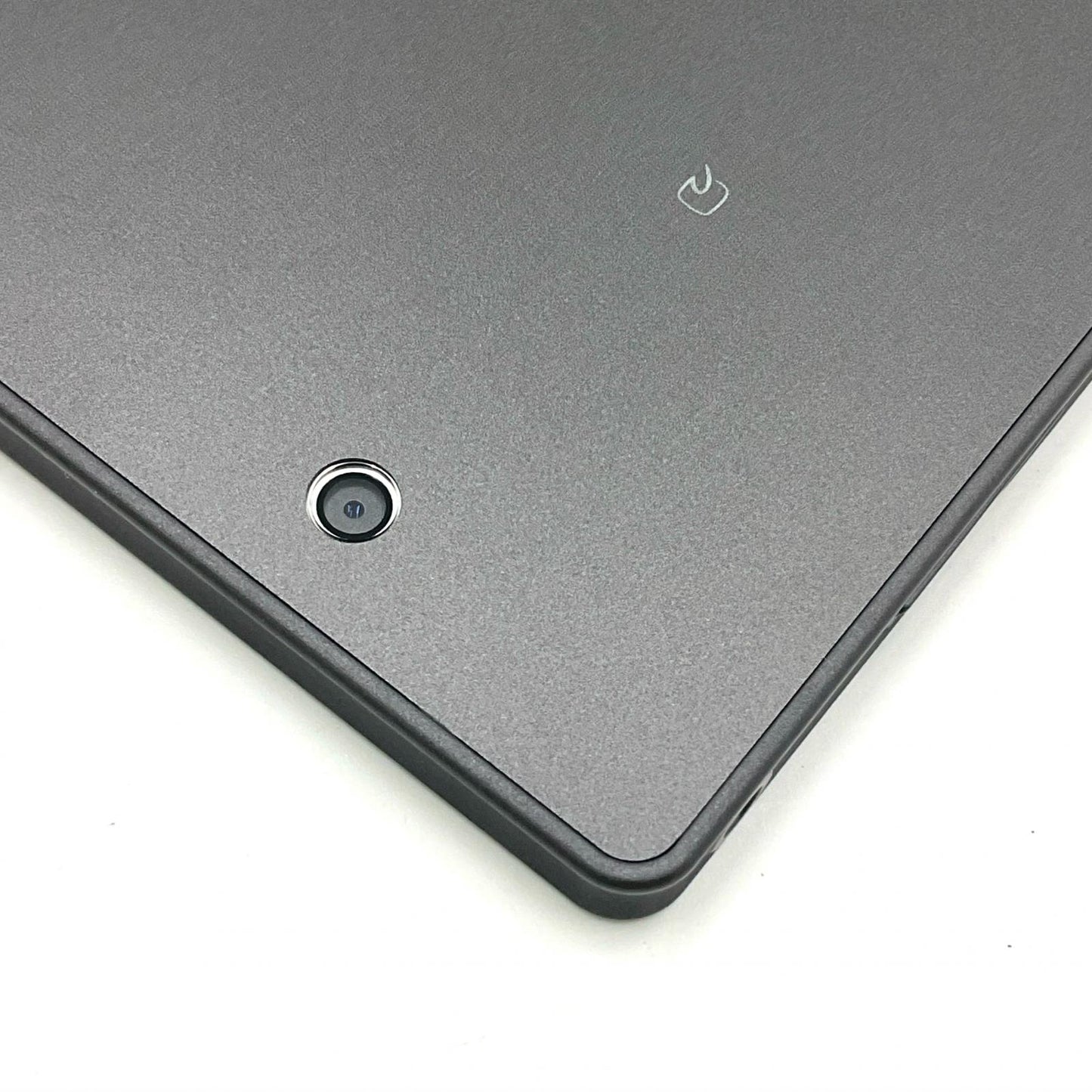 【全額返金保証】【最速発送】富士通 arrows Tab 10.1インチ 32GB docomo 白ロム 美品 動作確認済