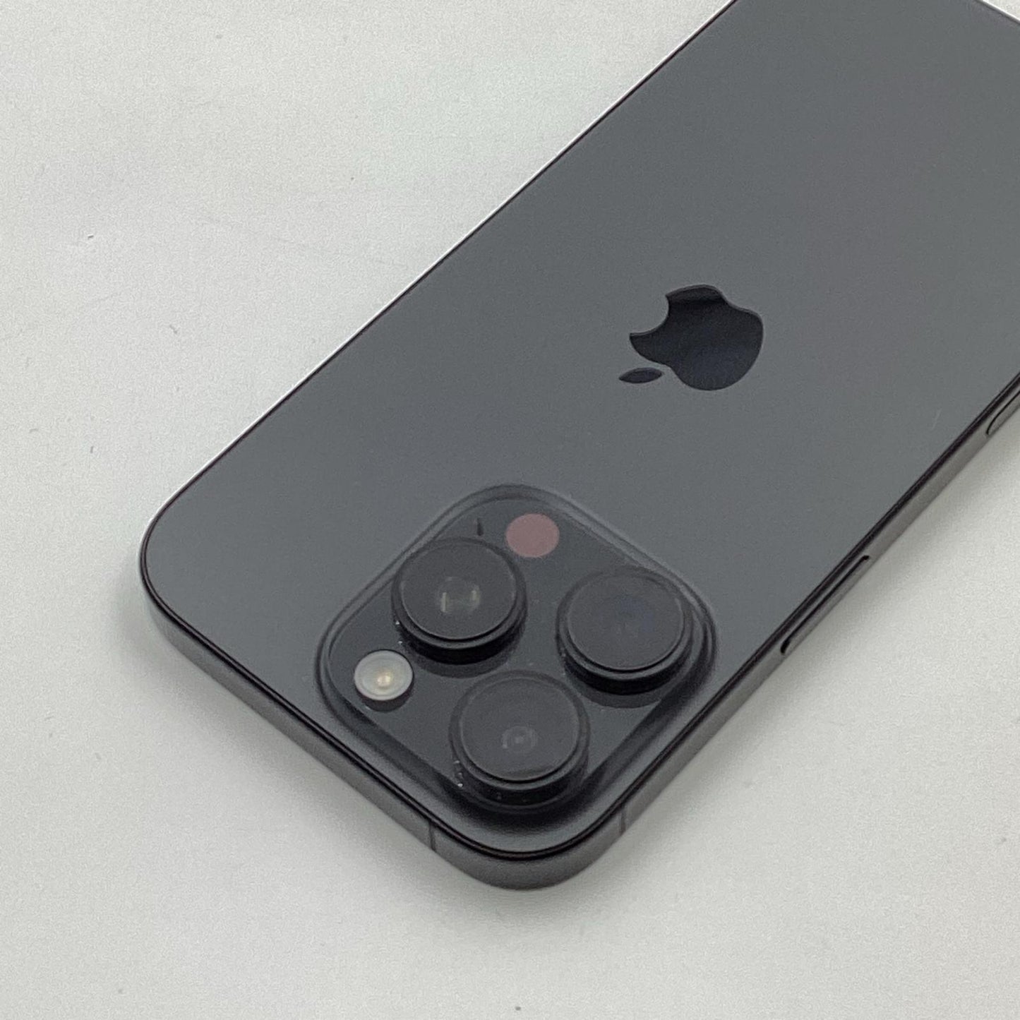 【全額返金保証】【最速発送】Apple iPhone iPhone 16 Pro 128GB ブラックチタニウム SIMフリー 白ロム 美品 動作確認済 96%