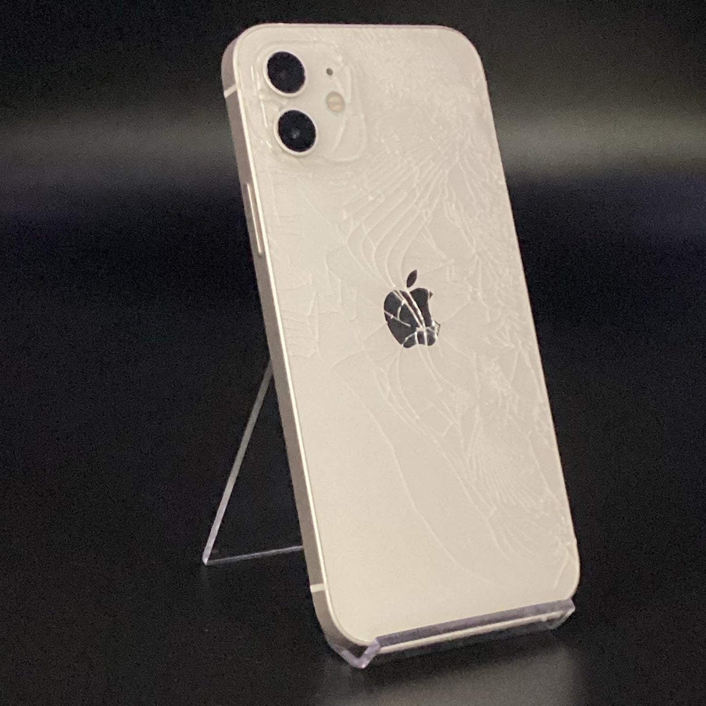 【最速発送】Apple iPhone iPhone 12 128GB ホワイト au 白ロム【難有】 83%
