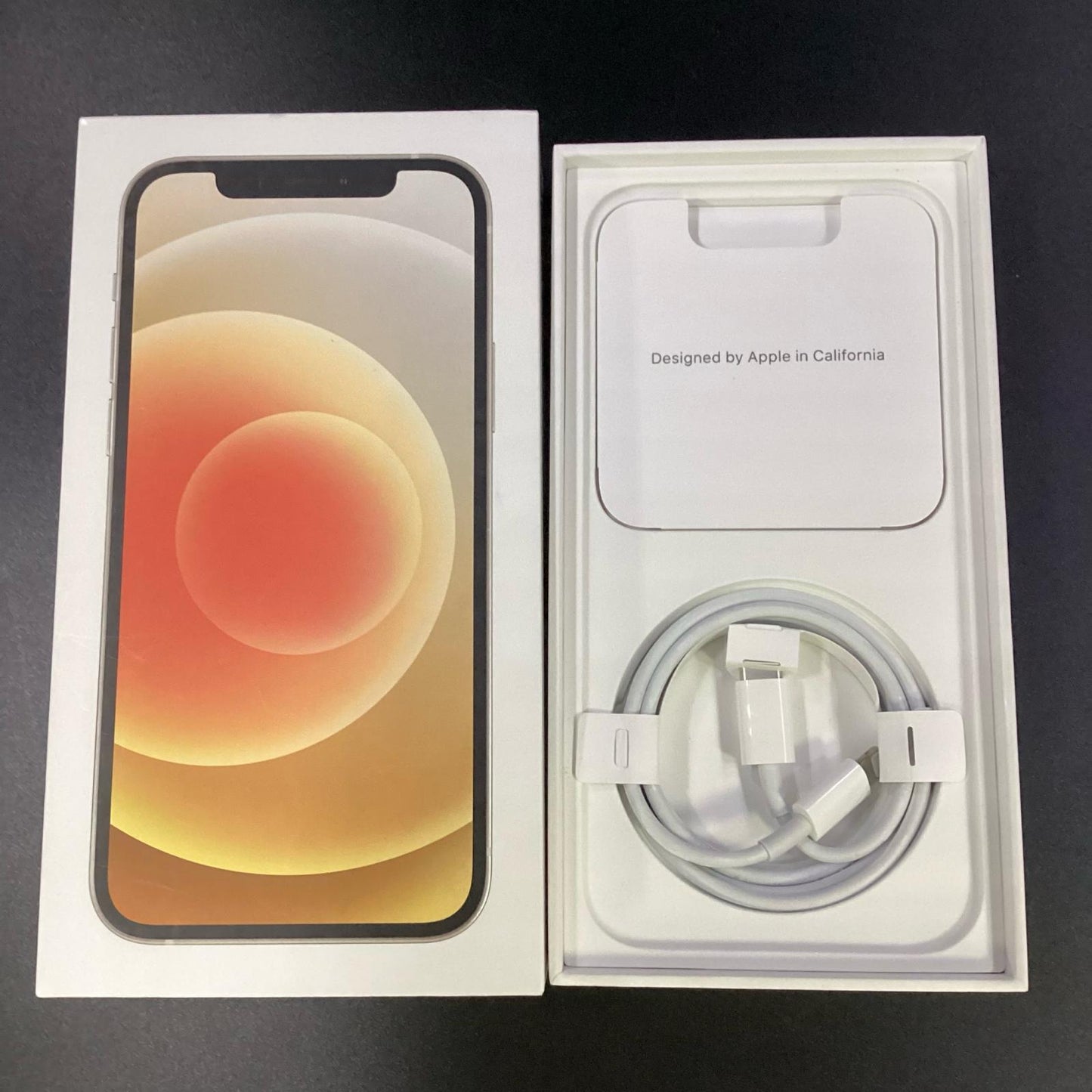【全額返金保証】【最速発送】Apple iPhone iPhone 12 128GB ホワイト au 白ロム 動作確認済 80%