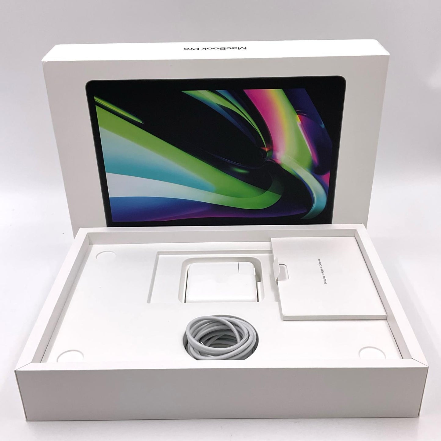 【全額返金保証】【最速発送】Apple MacBook Pro Pro 13インチ 2022 Apple M2 16GB SSD 512GB スペースグレイ 97% 美品 動作確認済