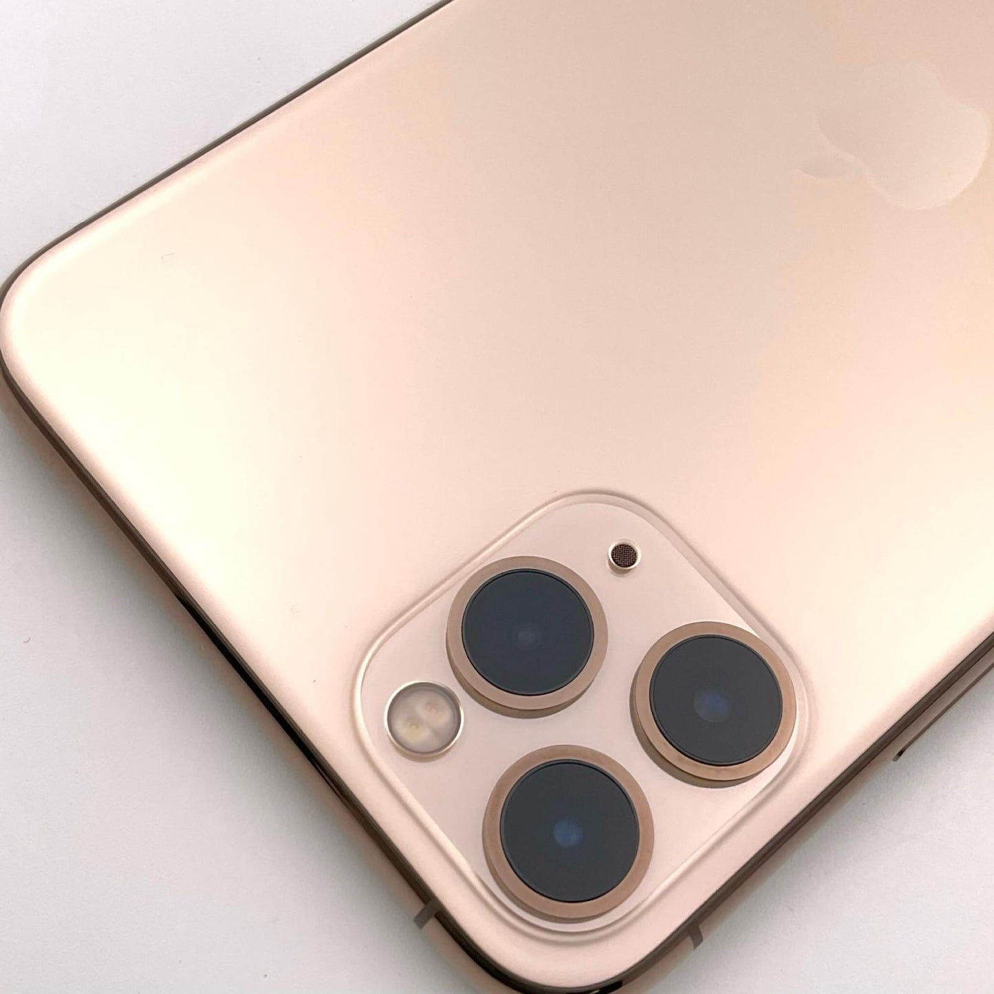 【全額返金保証】【最速発送】Apple iPhone iPhone 11 Pro Max 256GB ゴールド docomo 白ロム 美品 動作確認済 100%