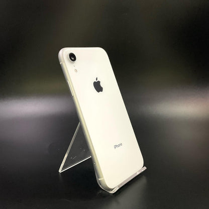 【全額返金保証】【最速発送】Apple iPhone iPhone XR 64GB ホワイト docomo 白ロム 美品 動作確認済 83%