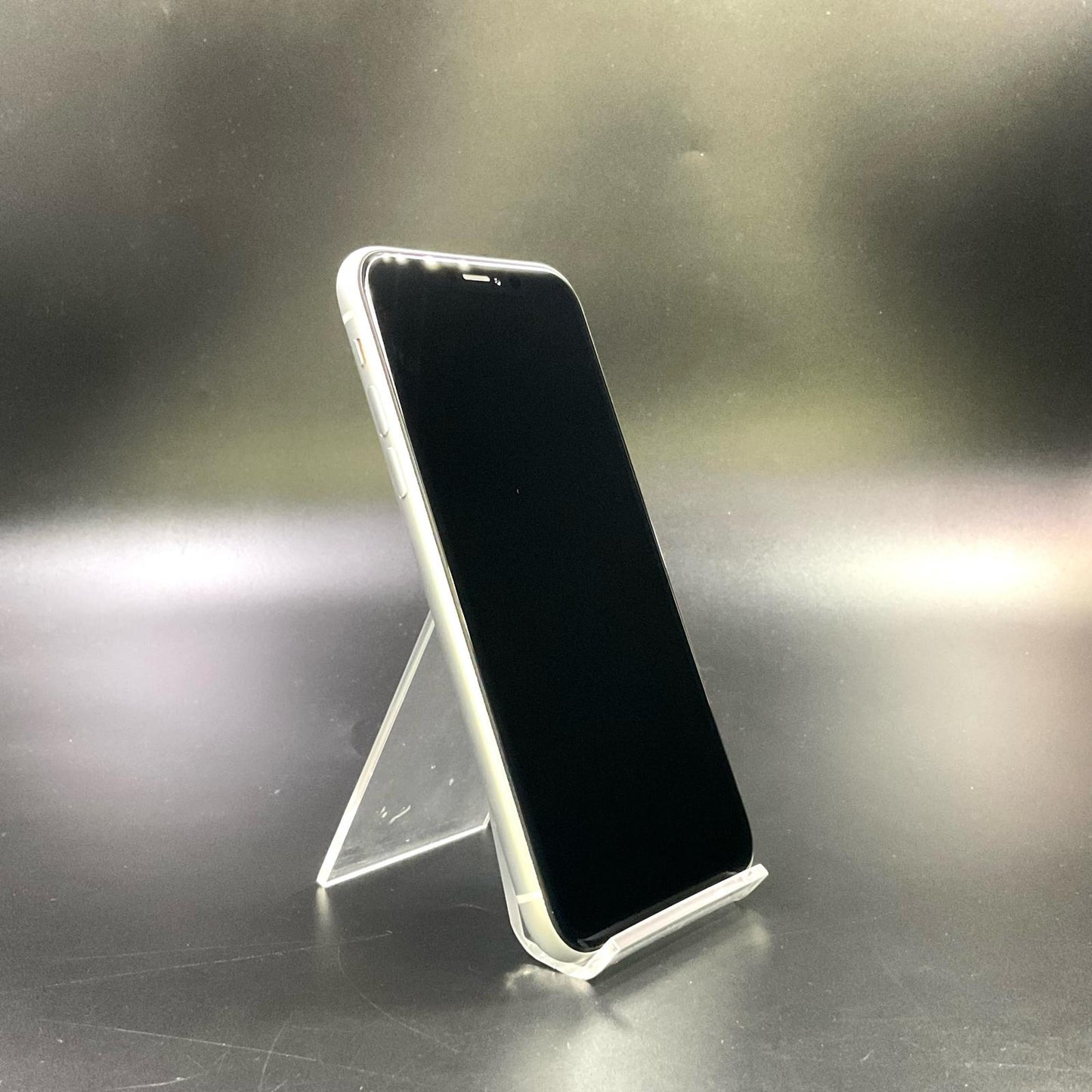 【全額返金保証】【最速発送】Apple iPhone iPhone XR 64GB ホワイト docomo 白ロム 美品 動作確認済 83%