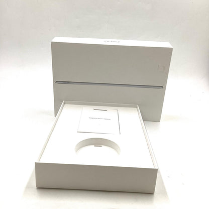 【全額返金保証】【最速発送】Apple iPad Air 10.5インチ 第3世代 64GB シルバー WiFi+Cellular docomo 白ロム 動作確認済