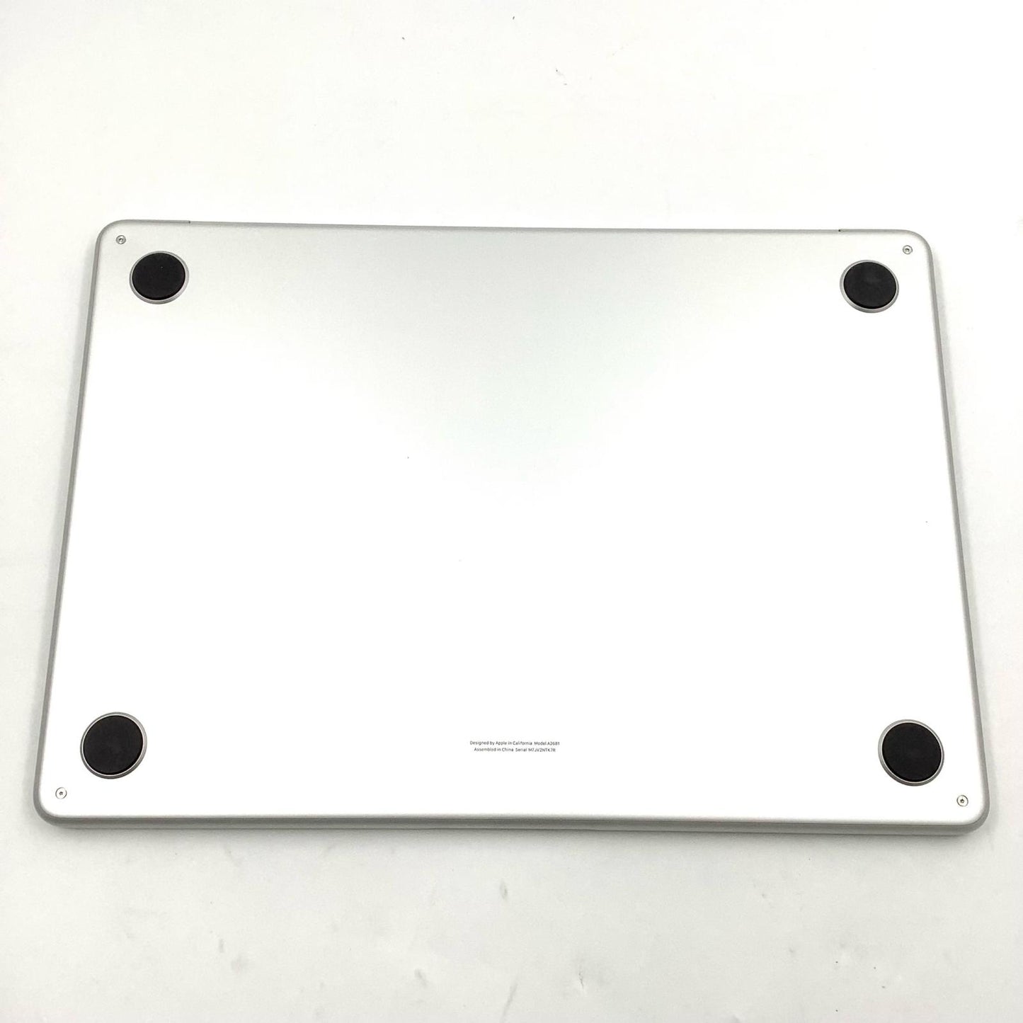 【全額返金保証】【最速発送】Apple MacBook Air 13.6インチ 2022 Apple M2 8GB SSD 256GB シルバー 95.2% 美品 動作確認済
