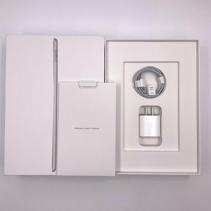 【全額返金保証】【最速発送】Apple iPad iPad 10.2インチ 第9世代 64GB シルバー Wi-Fi 動作確認済