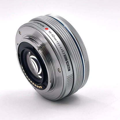 【全額返金保証】【最速発送】OLYMPUS M.ZUIKO DIGITAL ED 14-42mm F3.5-5.6 EZ [シルバー] 動作確認済