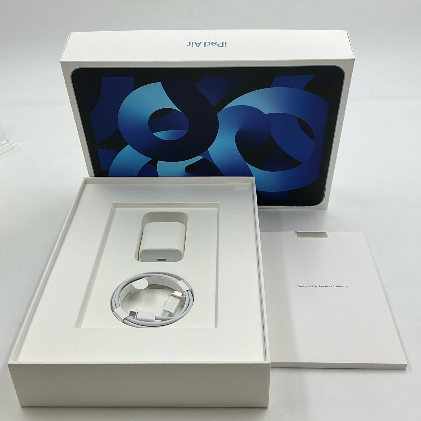 【全額返金保証】【最速発送】Apple iPad Air 10.9インチ 第5世代 64GB ブルー Wi-Fi 動作確認済