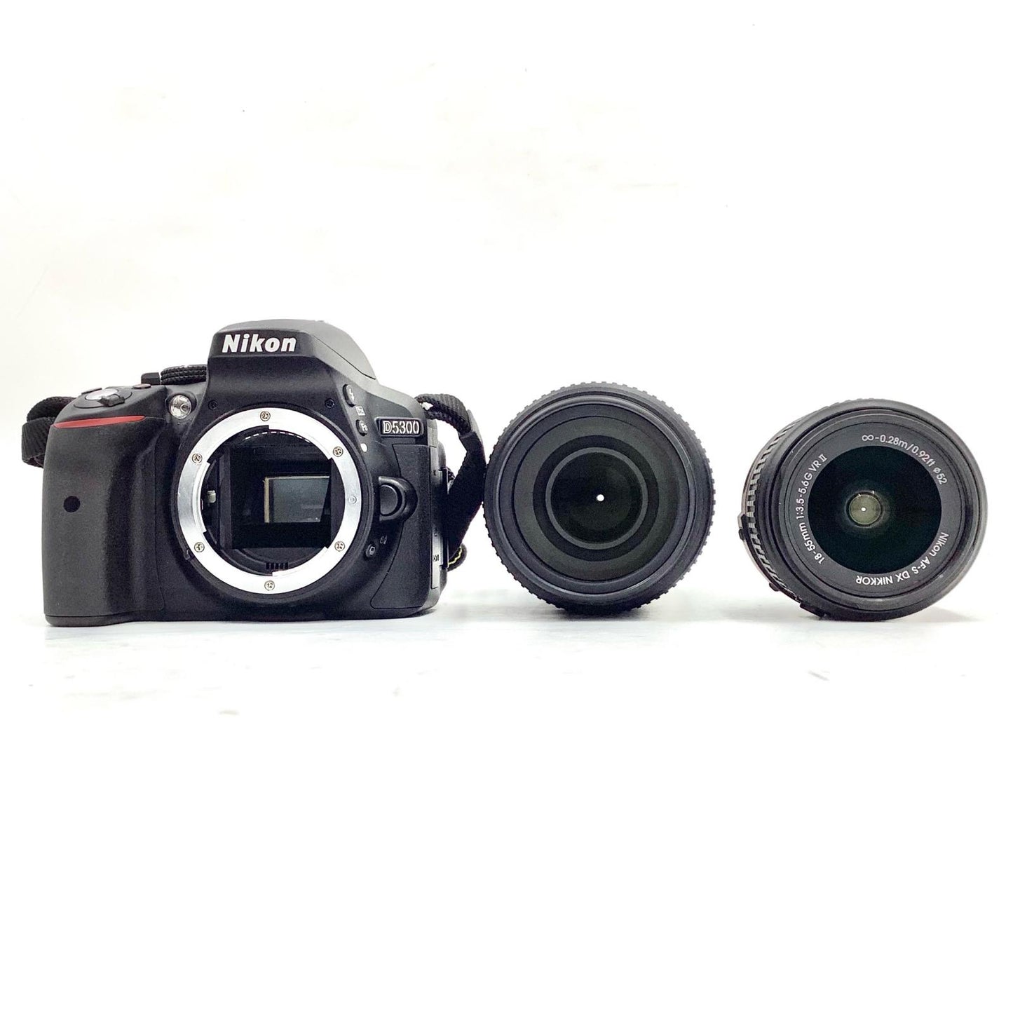 【全額返金保証】【最速発送】Nikon デジタル一眼 D5300 ダブルズームキット ブラック 美品 動作確認済