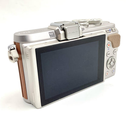 【全額返金保証】【最速発送】OLYMPUS デジタル一眼 OLYMPUS PEN E-PL8 ボディ [ブラウン] 美品 動作確認済