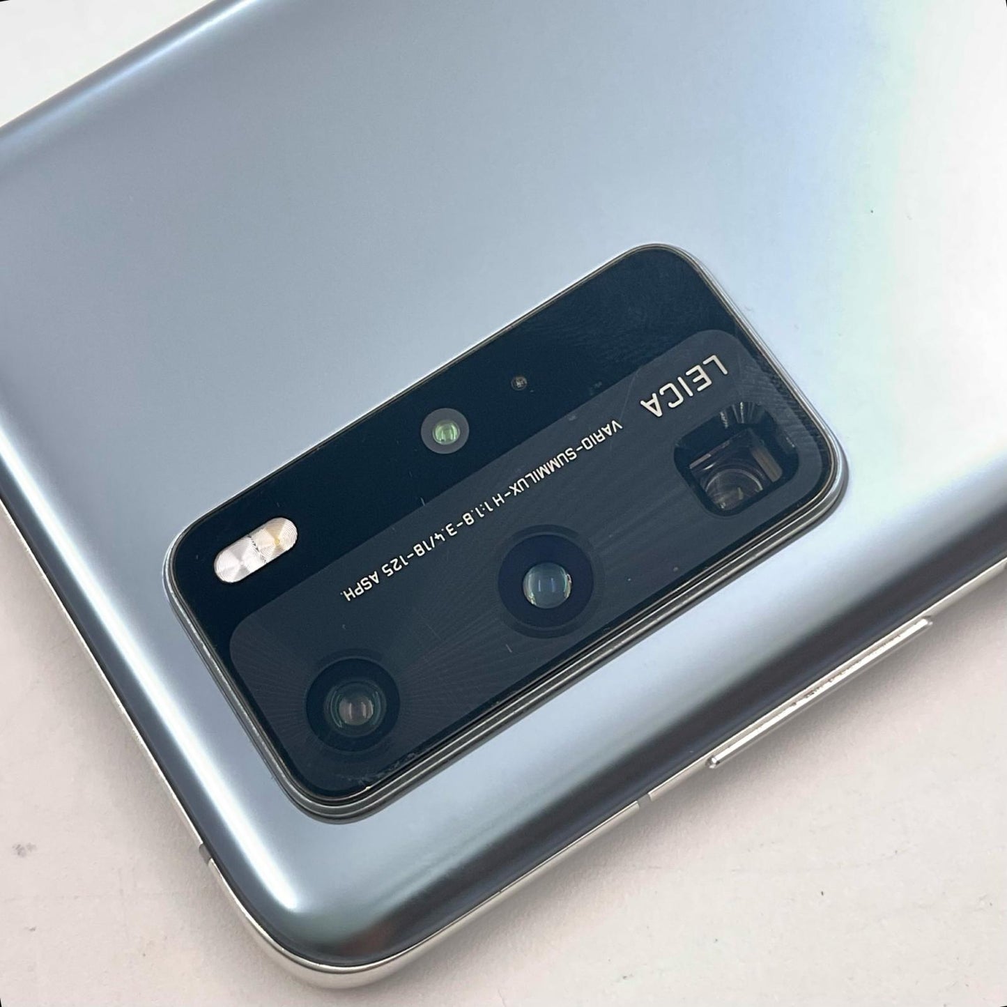 【最速発送】Huawei P 40　Pro 256GB シルバーフロスト SIMフリー ELS-NX9 白ロム【難有】