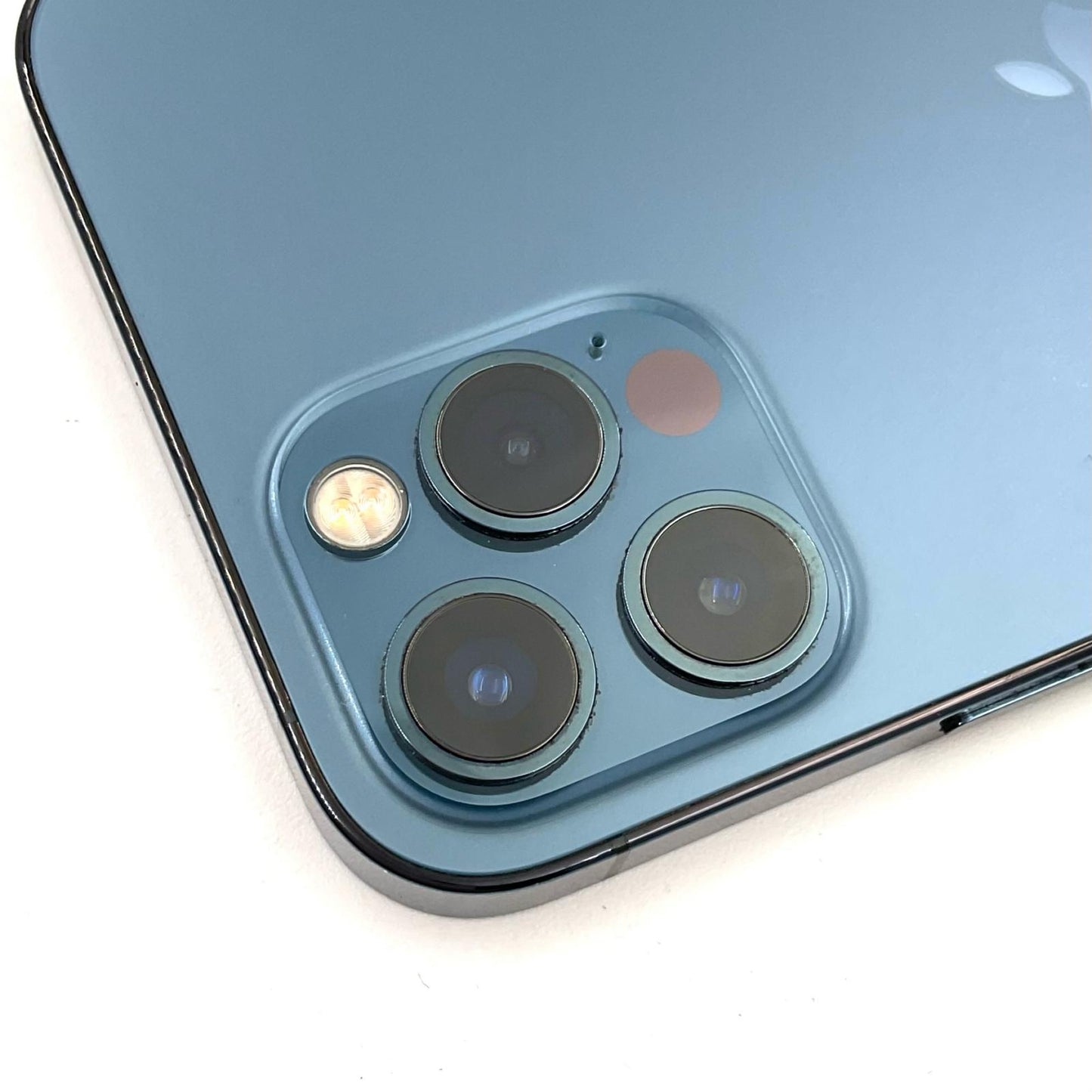 【全額返金保証】【最速発送】Apple iPhone iPhone 12 Pro 128GB パシフィックブルー docomo 白ロム 動作確認済 80%