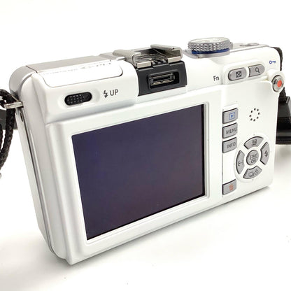 【全額返金保証】【最速発送】OLYMPUS デジタル一眼 オリンパス・ペン Lite E-PL1 ボディ ホワイト 動作確認済